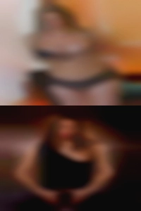 Slim and local pussy natural body.